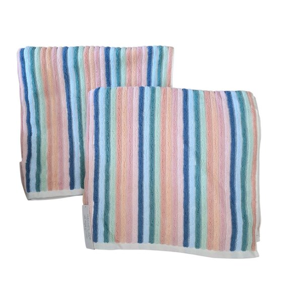 Rachel Zoe Pastel Rainbow Stripes Set of 2 Bath Towels NWT - Picture 1 of 2